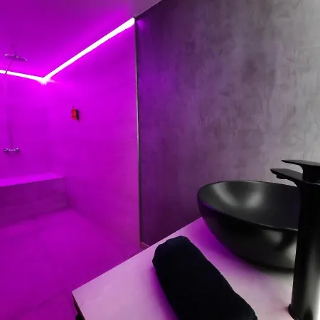 Nuits Blanches Romantiskt hotell *